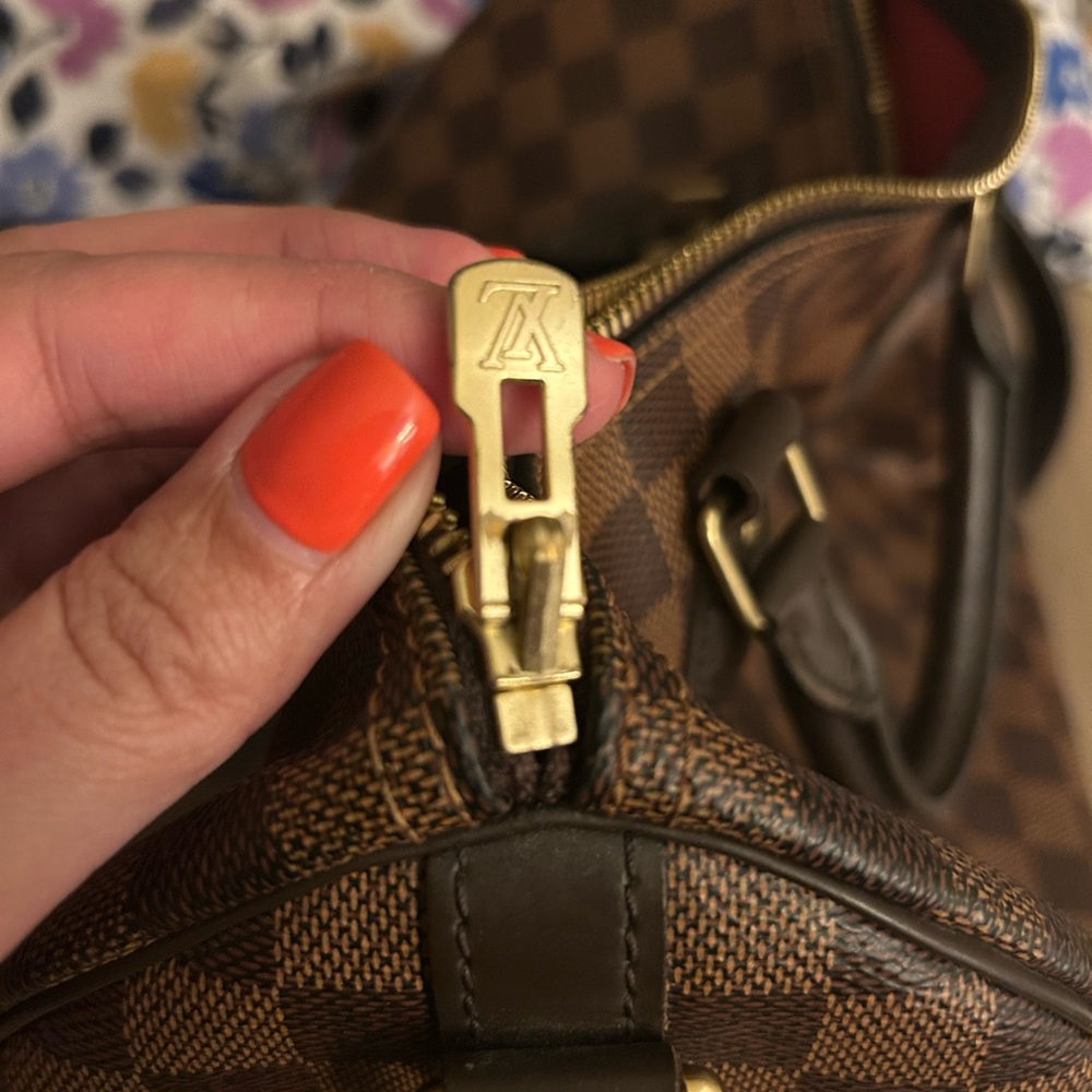 🌺🌺Louis Vuitton Speedy Bandouliere 30 in Damier Ebene🌺🌺 - Picture 5 of 16